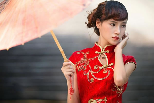 1953年属蛇的人2025年生肖运势如何