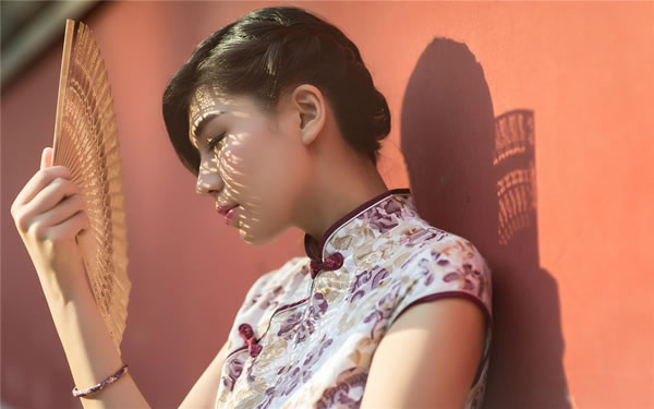 1992年属猴的人2025年生肖运势如何