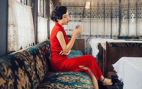 1993年属鸡的人2025年生肖运势如何