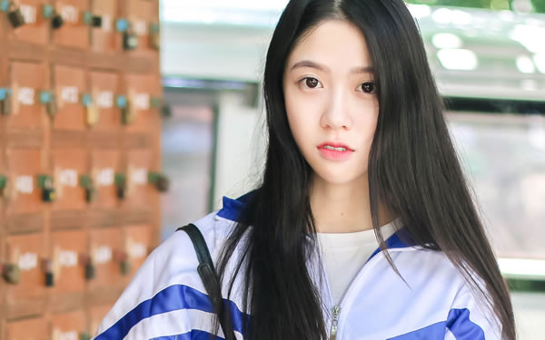 火猴命适合穿什么颜色的衣服?火猴命穿衣搭配开运指南