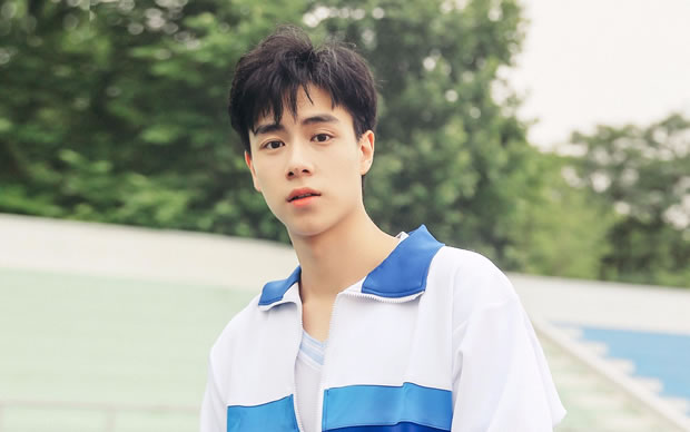 从动物习性看属马人的社交天赋