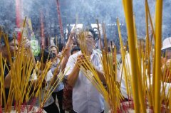 ��ͳ��ǩ�ж����֣��ĸ����ɵ���ǩ��ǩ������